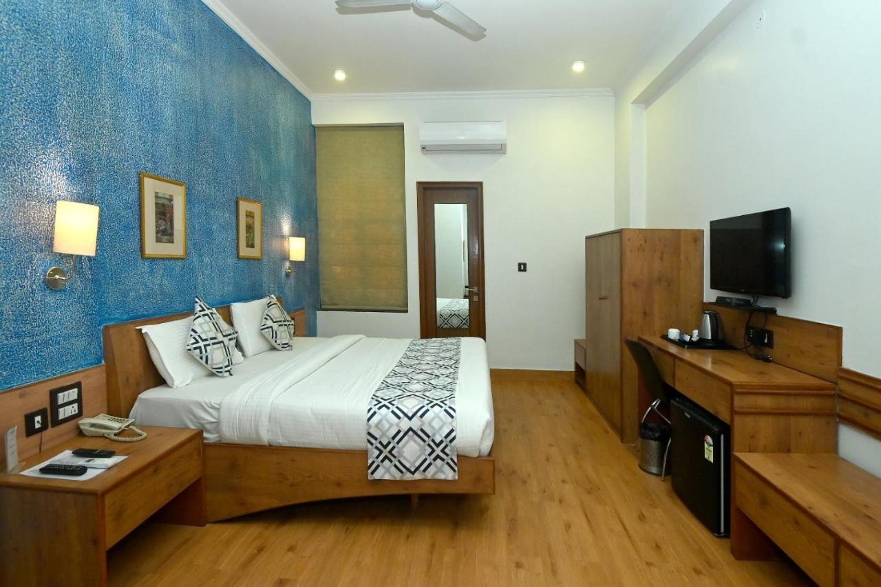 Hotel Yulia- Le Amour Inn Τζαϊπούρ Εξωτερικό φωτογραφία