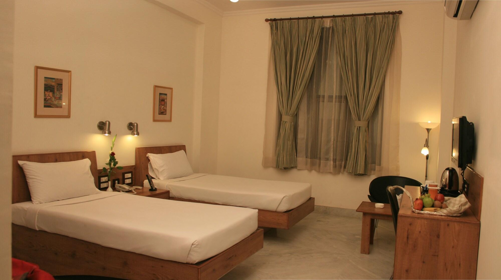 Hotel Yulia- Le Amour Inn Τζαϊπούρ Εξωτερικό φωτογραφία