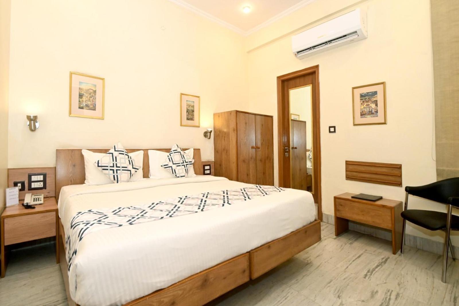 Hotel Yulia- Le Amour Inn Τζαϊπούρ Εξωτερικό φωτογραφία
